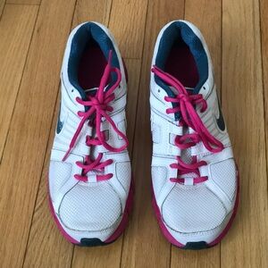 Women’s Nike downshifter 5 sneakers
